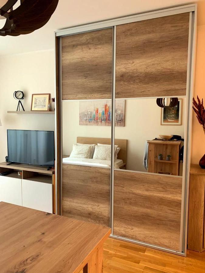 נובי סאד Downtown Apartment מראה חיצוני תמונה